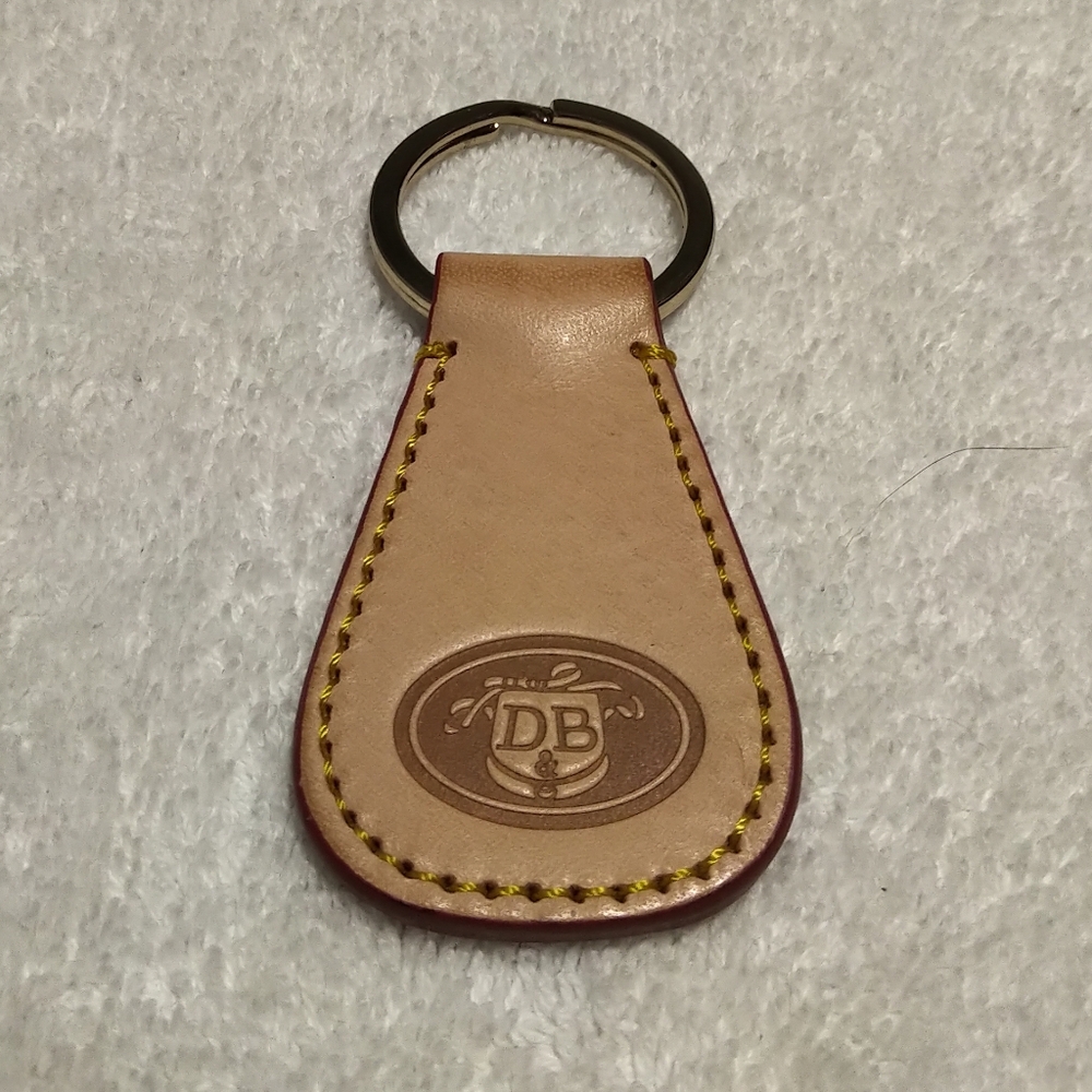 BRAND NEW Dooney & Bourke Tan Leather Keychain